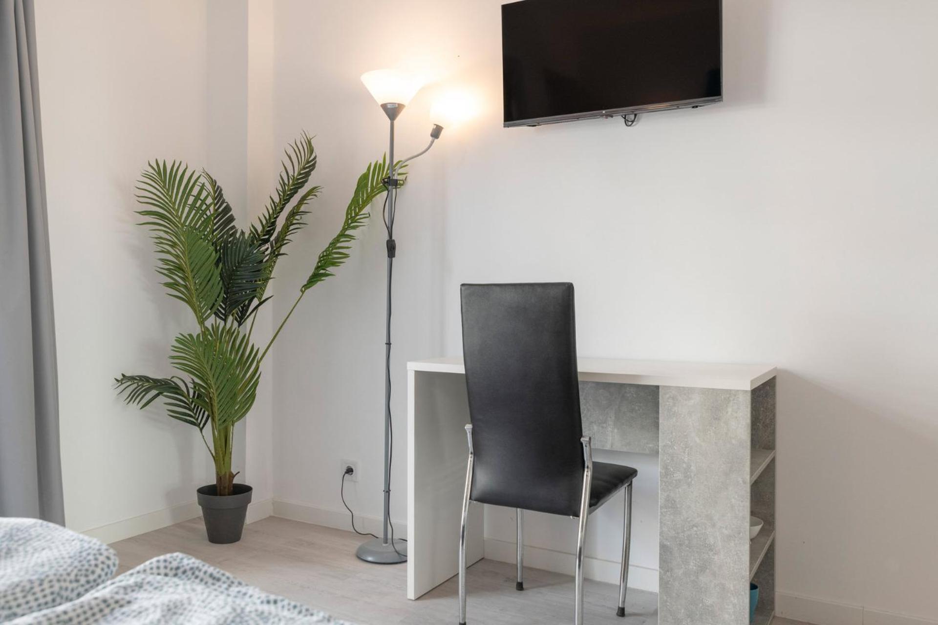 Beetroot, Jedes Zimmer Verfuegt Ueber Smart Tv , Eigenes Bad Mit Regendusche Und Balkon Llucmajor  Εξωτερικό φωτογραφία