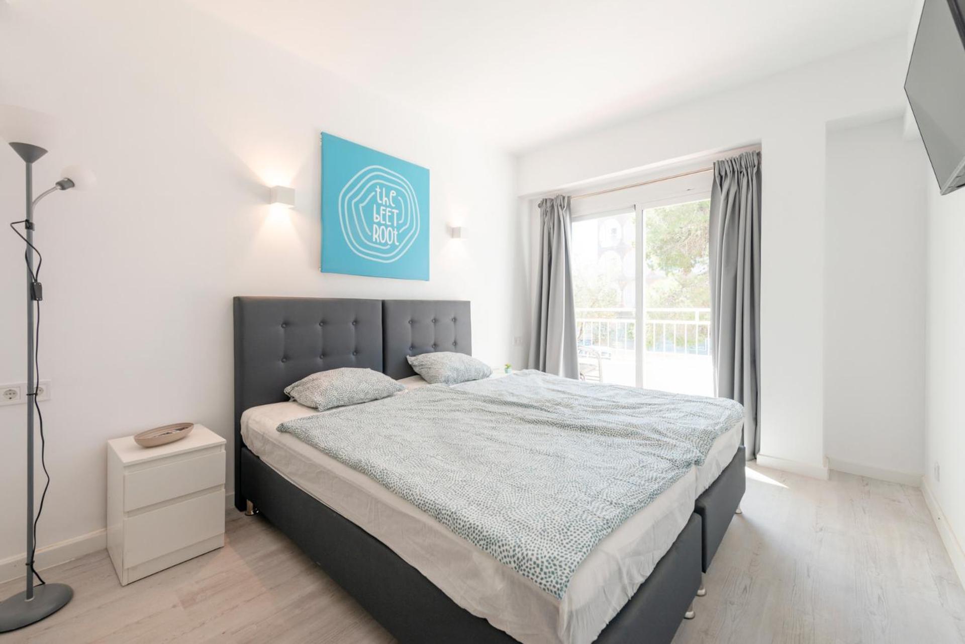 Beetroot, Jedes Zimmer Verfuegt Ueber Smart Tv , Eigenes Bad Mit Regendusche Und Balkon Llucmajor  Εξωτερικό φωτογραφία